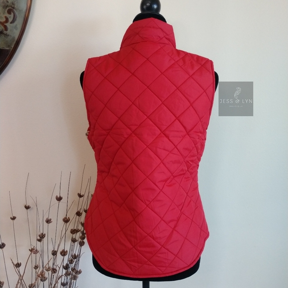 🆕Cherry Red Puffer Zip Up Vest w/Pockets - Picture 4 of 7